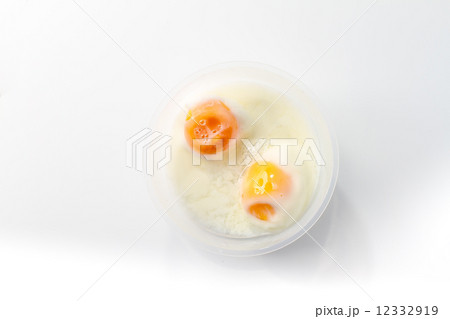 poached egg poached egg 12332919