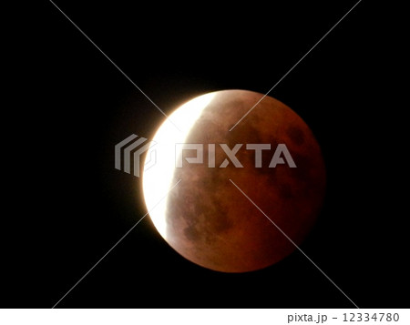 皆既月蝕　2014年10月8日北海道千歳にて 12334780