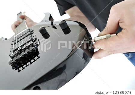 unplugged the guitar jack 12339073