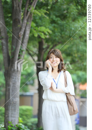 スマートフォン 12339780