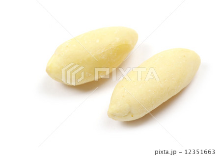 peanuts 12351663