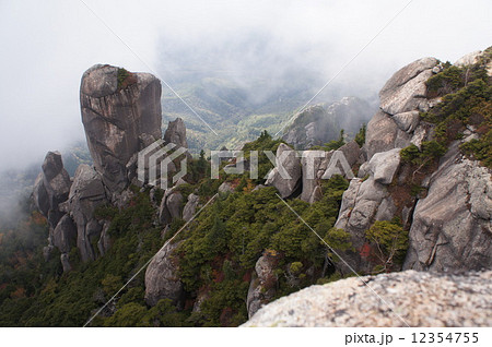 秋のみずがき山の展望 12354755