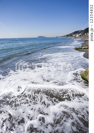 稲村ガ崎の海 12354832