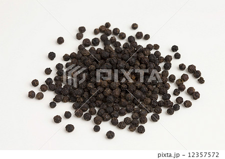 黒コショウ 12357572