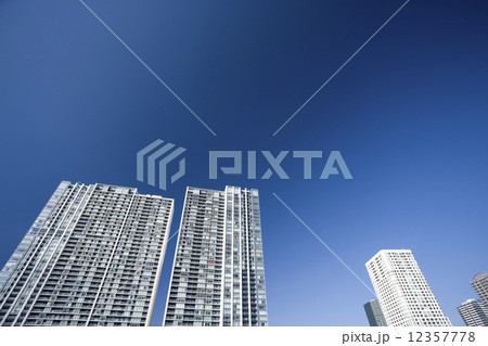 臨海部の高層マンション 12357778