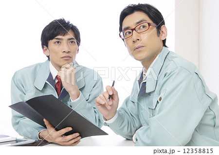 ビジネスマン 12358815