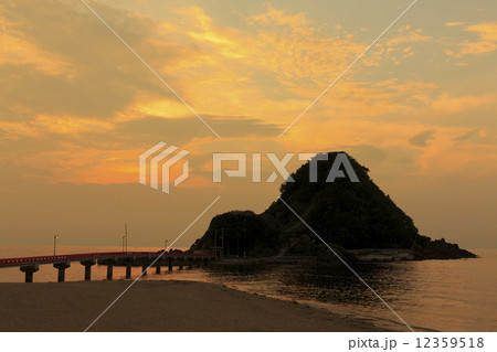 日本海 由良海岸の夕日 日本海 由良海岸の夕日 12359518