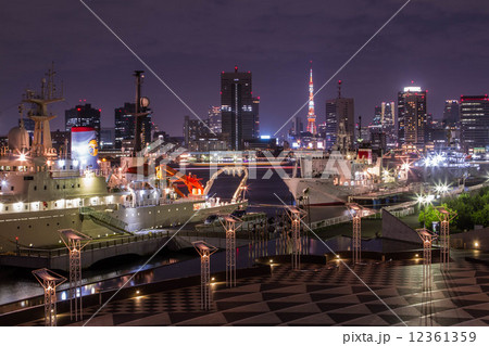 晴海埠頭から見る東京タワー 晴海埠頭から見る東京タワー 12361359