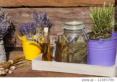 Lavender, poppy seeds and rosemary Lavender, poppy seeds and rosemary 12365790