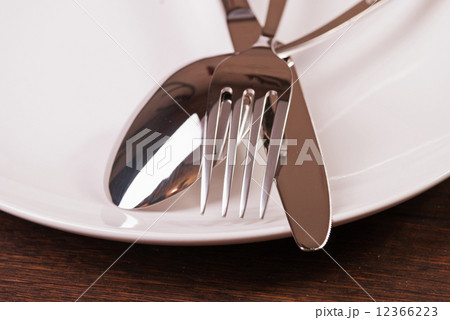 Table settings 12366223