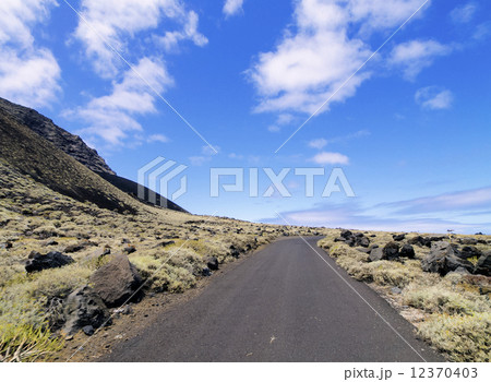 Road on Hierro 12370403