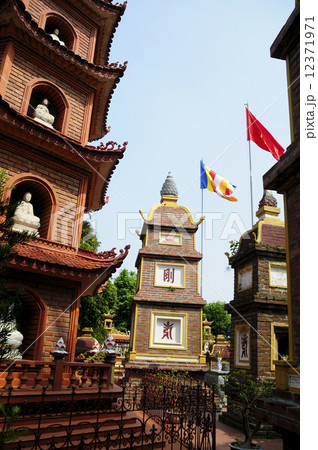 92571 ハノイ 鎮国寺 92571 ハノイ 鎮国寺 12371971