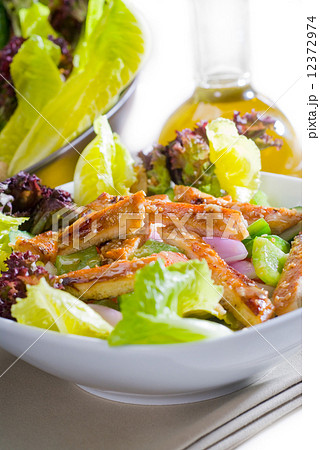 sesame chicken salad 12372974