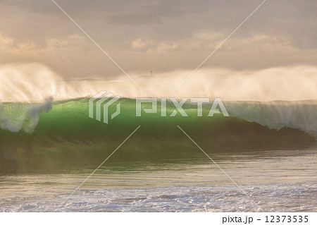 Wave Wall Morning Color 12373535