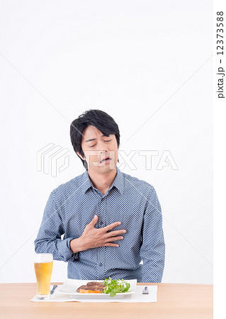 ミドルの男性 ミドルの男性 12373588
