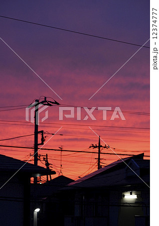 夕焼け 12374777