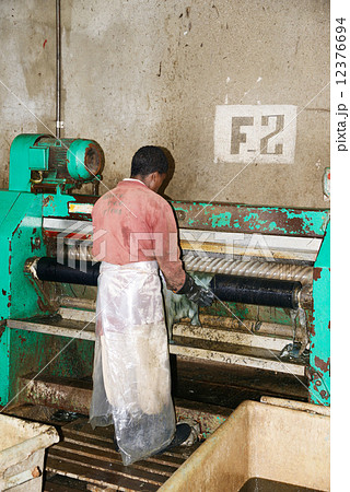 エチオピア　アジスアベバ　工場 12376694