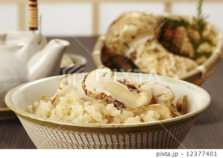 松茸ごはん 12377401