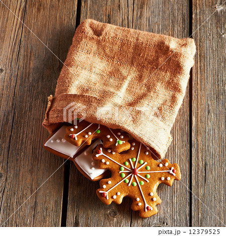 Christmas homemade gingerbread cookies 12379525