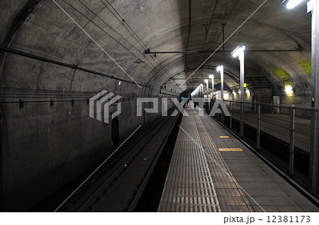 群馬県　水上町　JR東日本「日本一のモグラ駅」土合駅 12381173