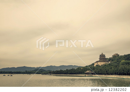 Summer Palace in Beijing scenery, famous historical buildings 12382202