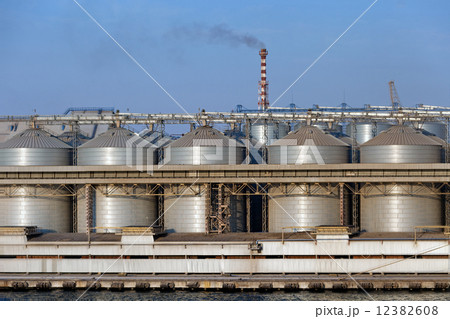 Big fuel storage 12382608