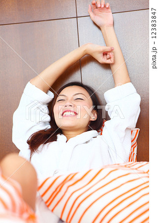Young Women, Home, Resort, Hotel, apartment, Condo, Lifestyle, relax, wake up, indoor, bed, blanket Young Women, Home, Resort, Hotel, apartment, Condo, Lifestyle, relax, wake up, indoor, bed, blanket 12383847