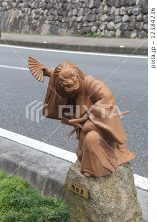 高知県梼原町　津野山神楽の猿田彦像 12384236