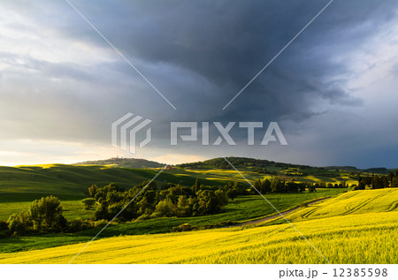 sunset view of Pienza 12385598