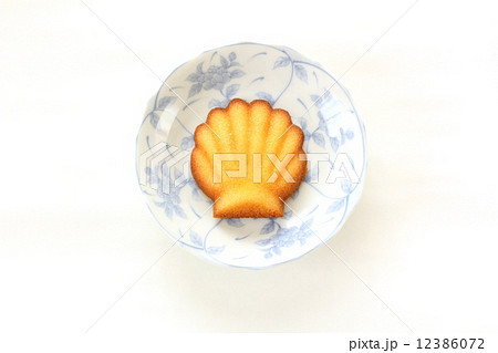 マドレーヌ 12386072