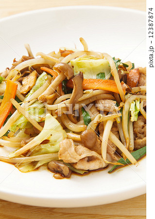 キノコの野菜炒め 12387874
