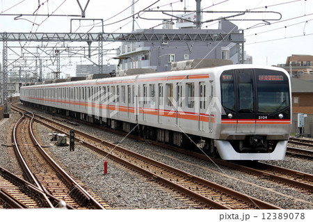 東葉高速鉄道 2000系電車 東葉高速鉄道 2000系電車 12389078