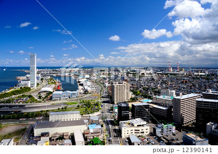 新潟西港と新潟市街 新潟西港と新潟市街 12390141