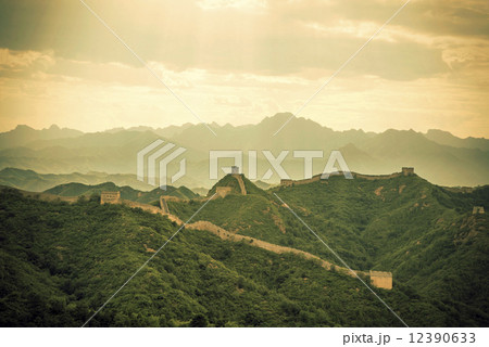 Beijing Great Wall in China, the majestic Great Wall, a symbol of China. 12390633