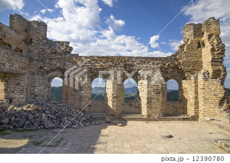 Beijing Great Wall in China, the majestic Great Wall, a symbol of China. 12390780