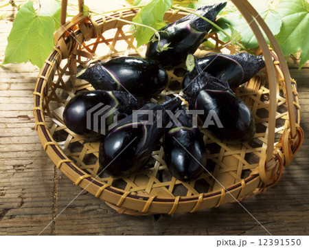 カゴ盛り小ナス 12391550