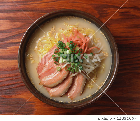 豚骨ラーメン 12391607