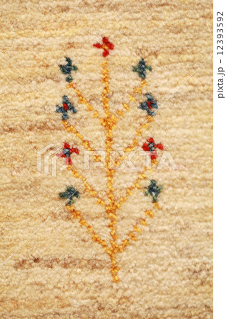 ギャッベ模様-命の木黄 12393592