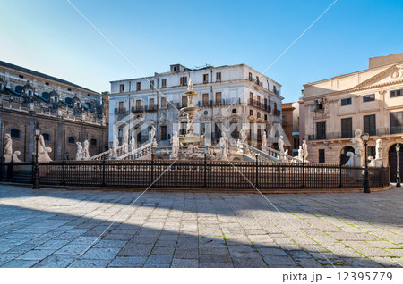 Fontana Pretoria in Palermo, Sicily, Italy Fontana Pretoria in Palermo, Sicily, Italy 12395779