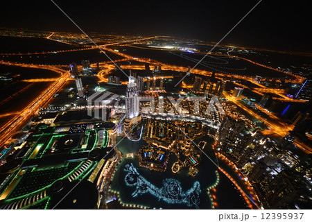 ドバイの夜景 12395937