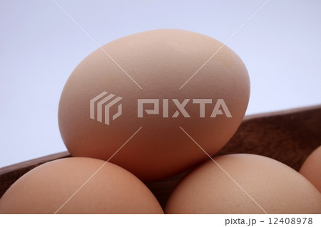 Eggs 12408978
