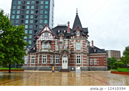 北九州市立国際友好記念図書館(福岡県北九州市門司区東港町1番12号) 北九州市立国際友好記念図書館(福岡県北九州市門司区東港町1番12号) 12410394