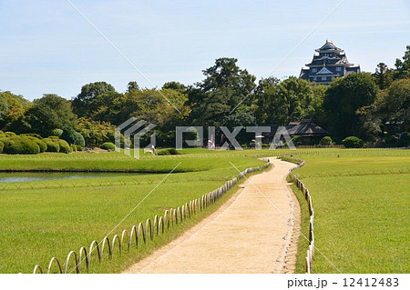 初秋の岡山後楽園 12412483