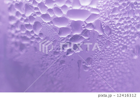 Drops of water 12416312