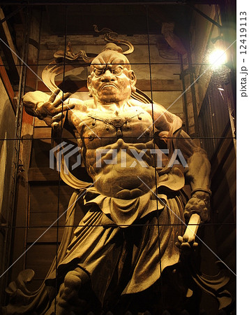 東大寺南大門 金剛力士像 吽形の写真素材