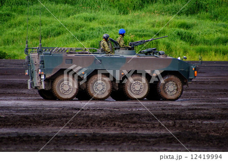 クーガー　９６式装輪装甲車　96WAPC　兵員輸送車　2014年 富士総合火力演習 12419994
