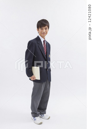 人物　中学生　白バック　イメージ 12421080