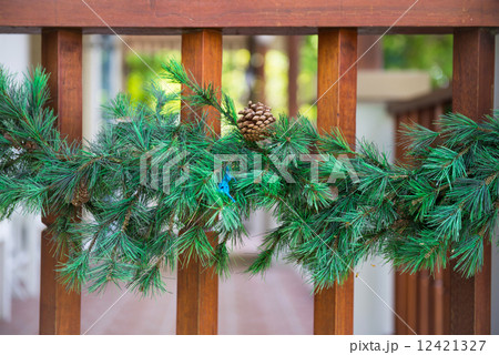 Fake Pine cones for decoration 12421327