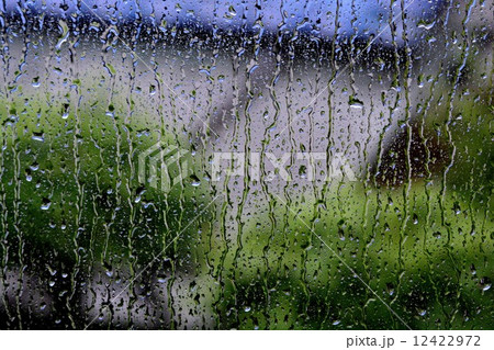 台風の日 12422972