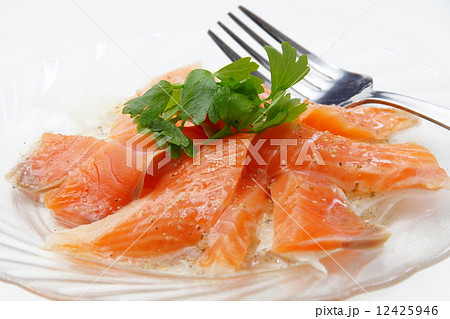 サーモンカルパッチョ 12425946